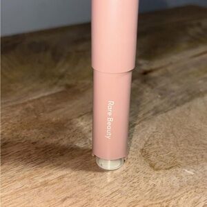 Rare Beauty Aromatherapy Pen with Lavender and Peppermint